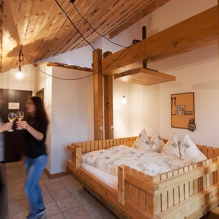 Hotel Arkanum Salgesch Екстериор снимка