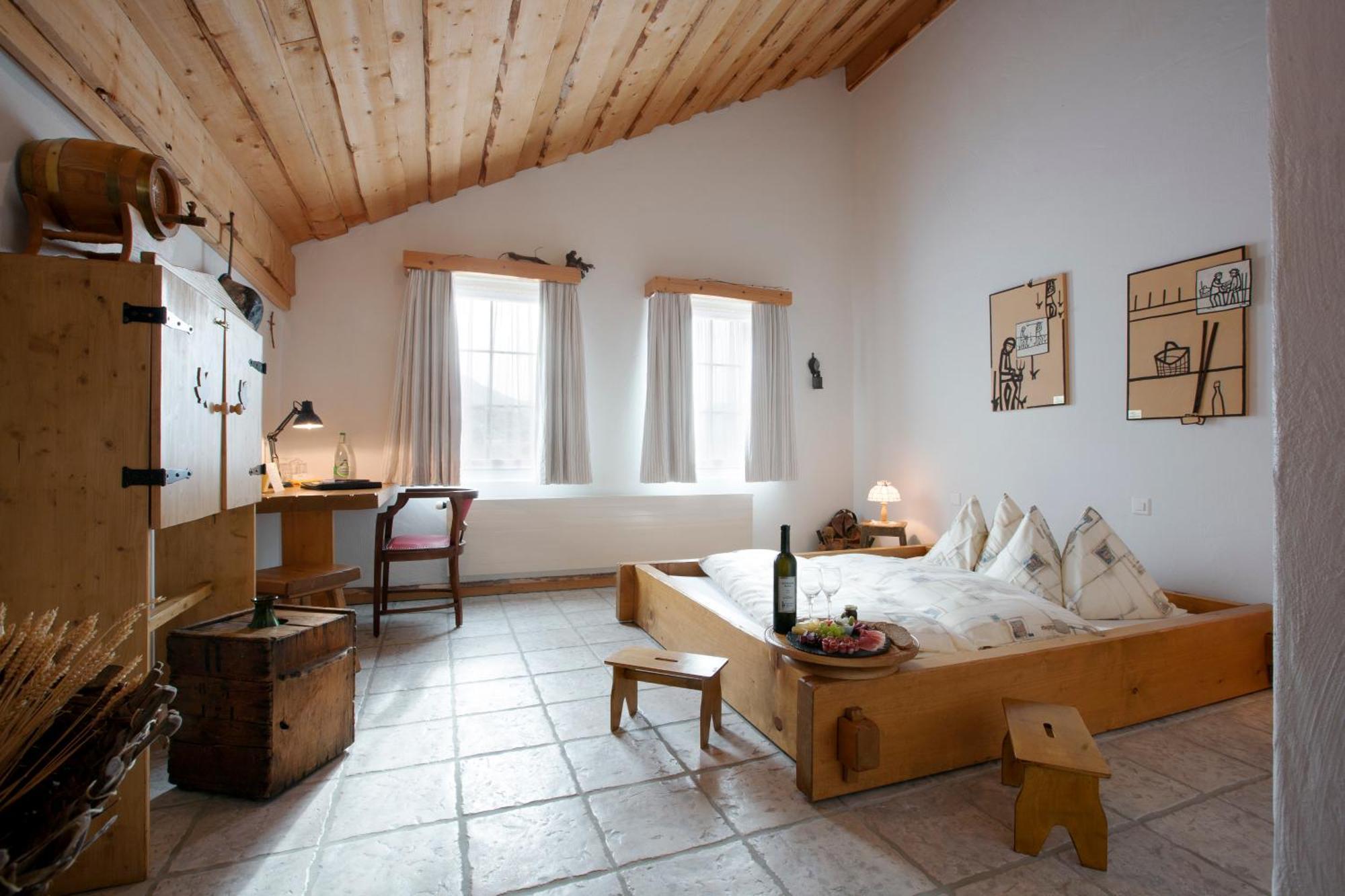 Hotel Arkanum Salgesch Екстериор снимка