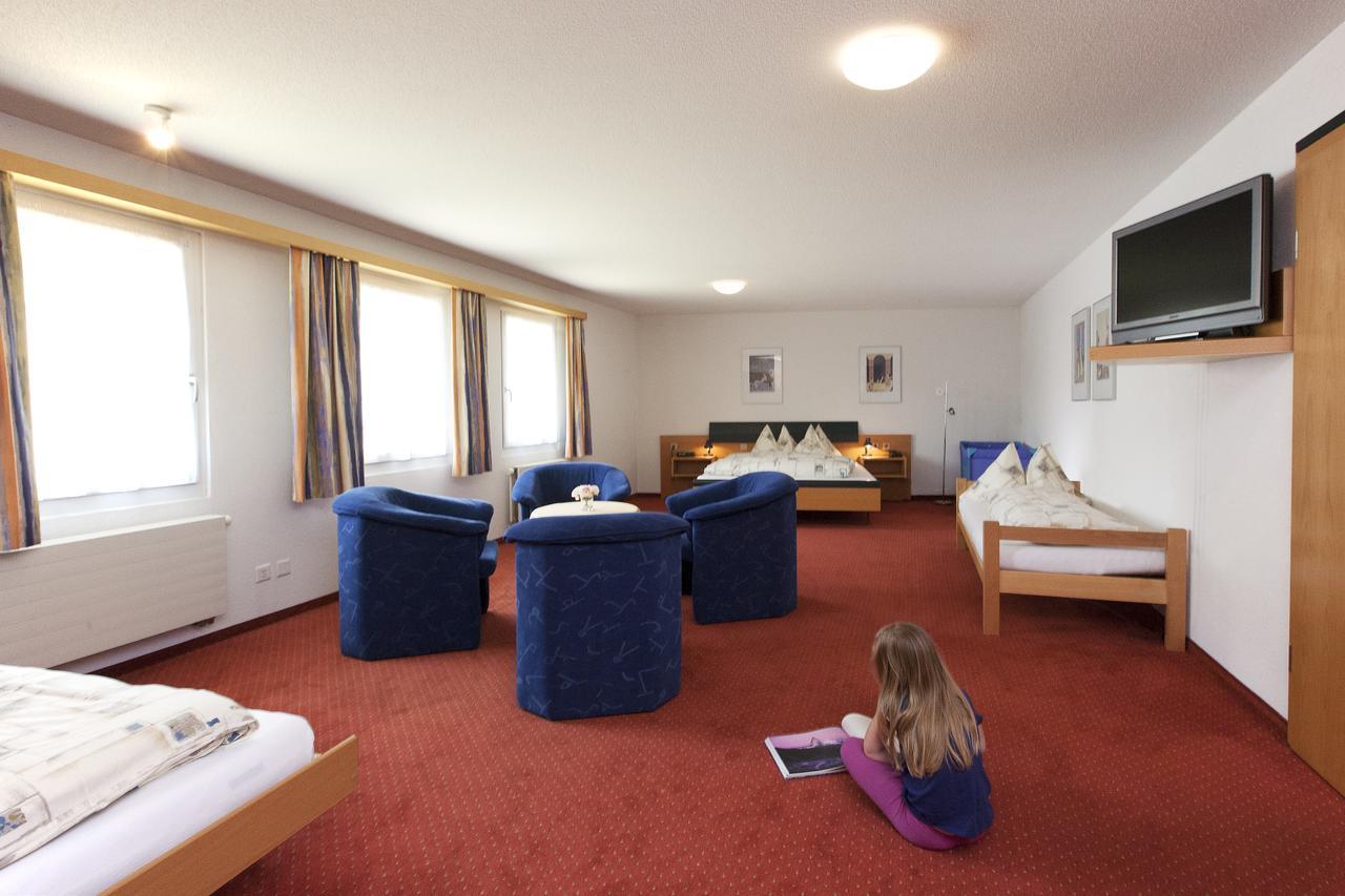 Hotel Arkanum Salgesch Екстериор снимка